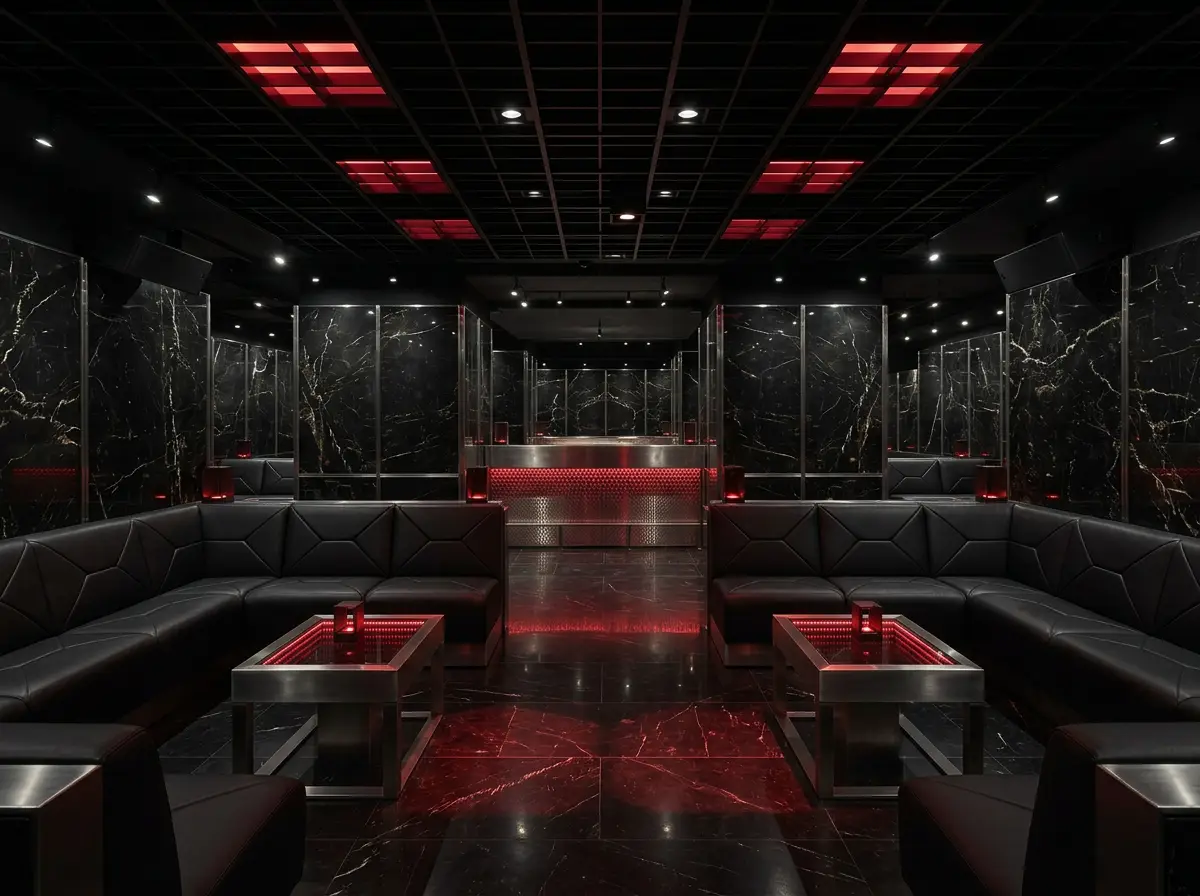 Armani Privé Milan — entrance and crowd atmosphere during Armani Privé — Soirée du Vendredi