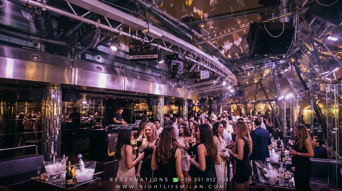 Πρωτοχρονιά 2027 Sesto Senso The Club & Coco Beach / JustMe Garda Lake (Desenzano & Lonato del Garda (BS)): Gala, Club & VIP · Music & Format — Singles, Παρέες Φίλων & Κοινωνικά Τραπέζια (23–38 ετών) | Βραδινό Φόρεμα με Παγιέτες, Βελούδο & Σκούρο Κοστούμι Πρωτοχρονιά 2027 Sesto Senso The Club & Coco Beach / JustMe Garda Lake (Desenzano & Lonato del Garda (BS)): Gala, Club & VIP (Music & Format) — Sesto Senso The Club & Coco Beach / JustMe Garda Lake: Singles, Παρέες Φίλων & Κοινωνικά Τραπέζια (23–38 ετών), Βραδινό Φόρεμα με Παγιέτες, Βελούδο & Σκούρο Κοστούμι (VIP Privé Τραπέζια & Πρόποση Μεσονυκτίου)