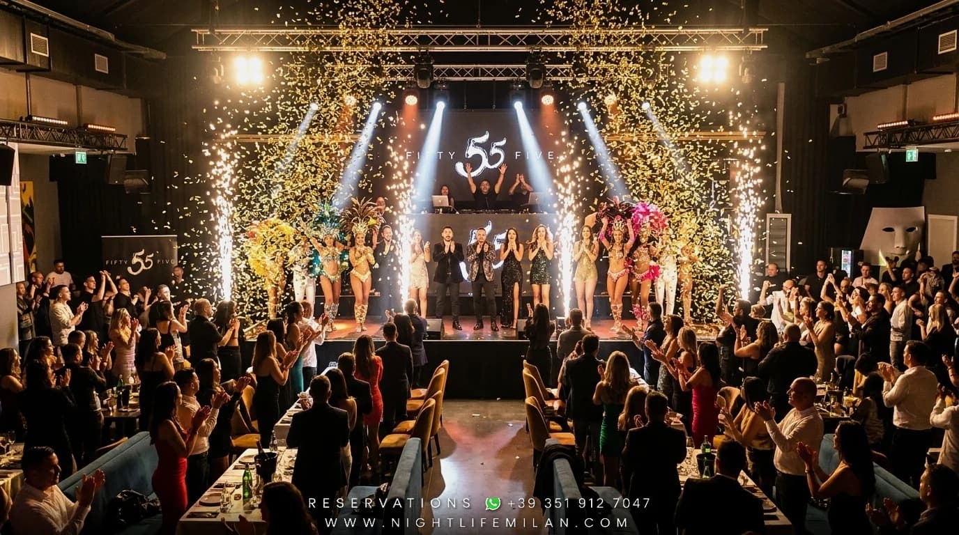Manifesto Halloween · Darkdisco, EBM, electro · CGM Milano · Manifesto Halloween · Darkdisco, EBM, electro: событие в календаре Милана — Международная Модная Публика и Гости VIP-Лож (24–40 лет) | Вечерний Образ Хэллоуин Dark Couture и Венецианская Маска Manifesto Halloween · Darkdisco, EBM, electro · CGM Milano (Manifesto Halloween · Darkdisco, EBM, electro: событие в календаре Милана) — CGM Milano: Международная Модная Публика и Гости VIP-Лож (24–40 лет), Вечерний Образ Хэллоуин Dark Couture и Венецианская Маска (VIP-Столы Privé и Полуночный Тост)